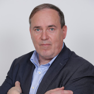 Robert Schmid